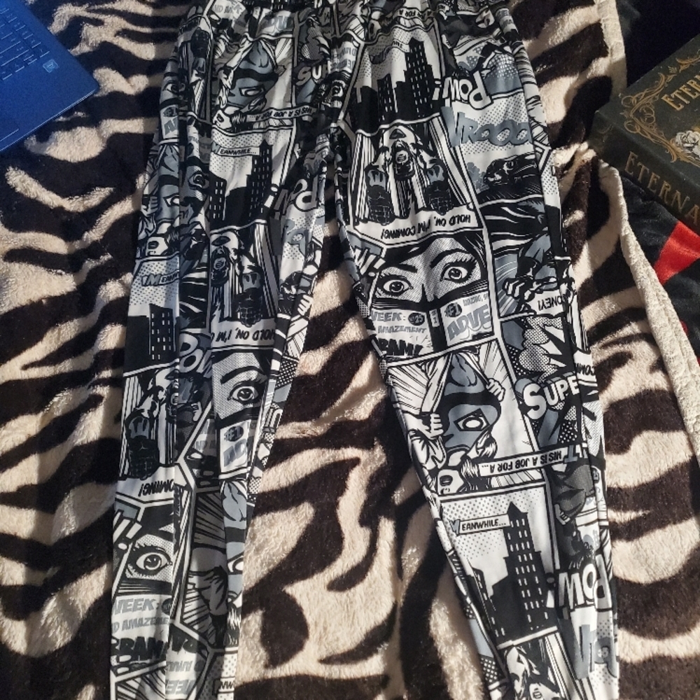 Graphic Black and White Womens Joggers